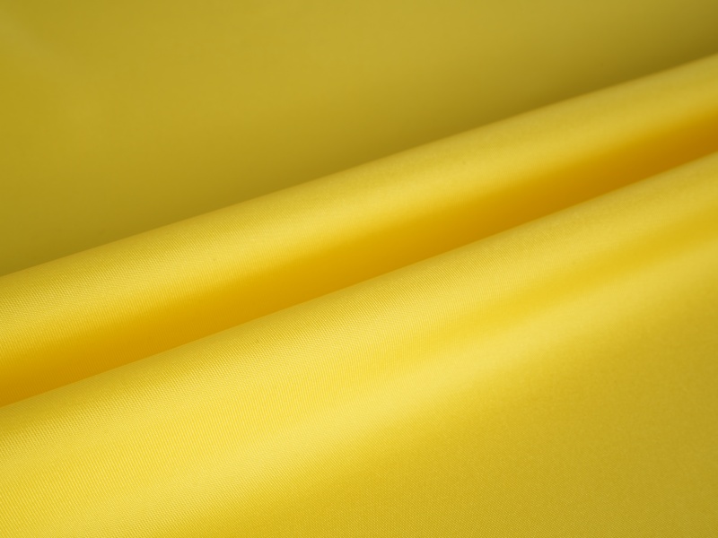 Fabraic líneáil poileistear twill