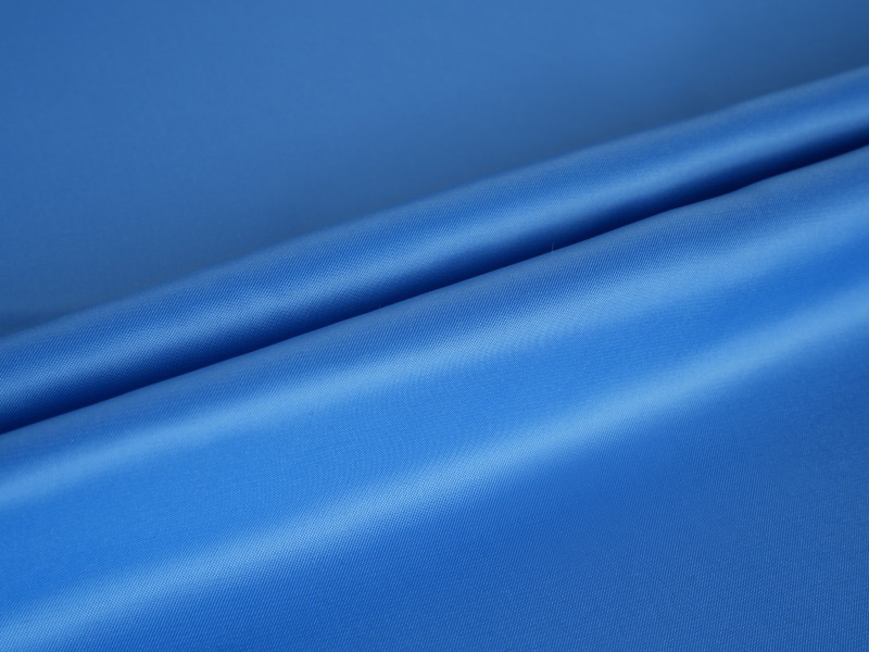 Fabraic líneáil poileistear twill