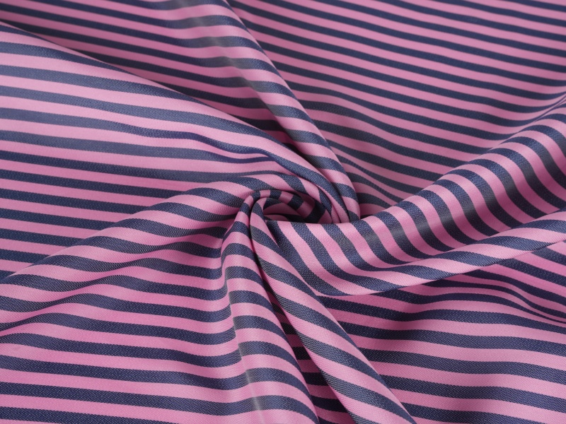 Innealra teicstíle agus éadaigh-Top deich gcinn de na heochairfhocail is fearr i 2011