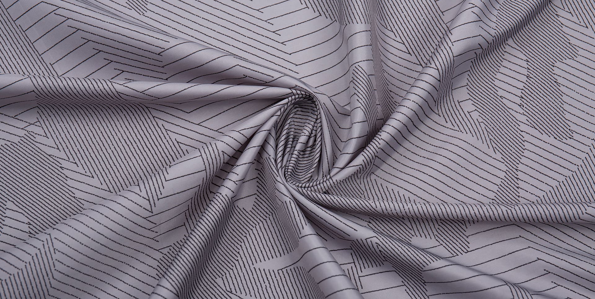 TONGXIANG SHUNLI TEICNEOLAÍOCHT TEICNEOLAÍOCHTA, LTD.